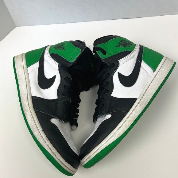 Jordan 1 Retro High OG Lucky Green Black White DZ5485-031 Mens 9.5 St. Patrick's - Picture 6 of 12